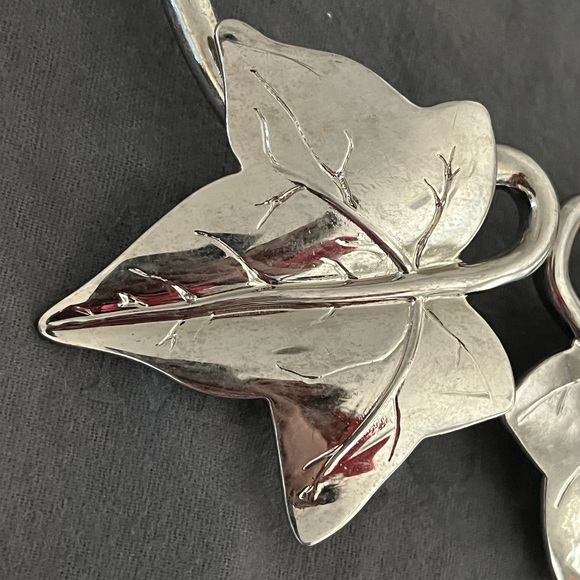 Alexander McQueen Choker Necklace - Picture 10 of 15